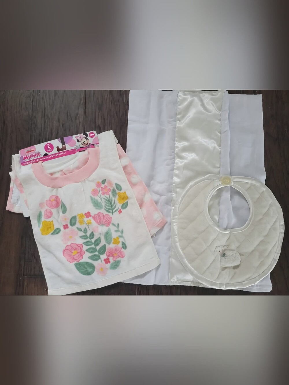 Minnie Bib Set & Bearington Bib & Burp Cloth Set